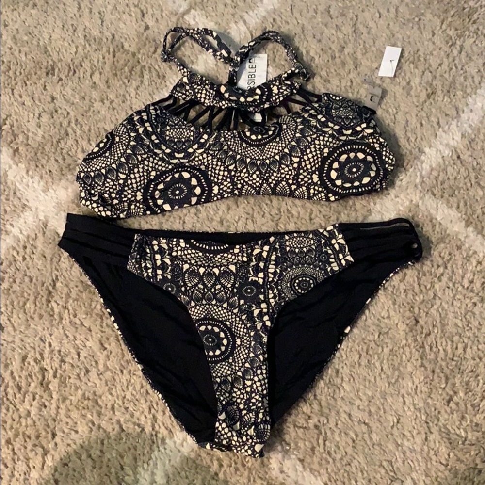 Bathing suit